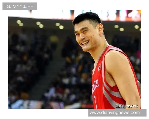 姚明：中国篮球的传奇中锋与NBA历史的璀璨星辰
