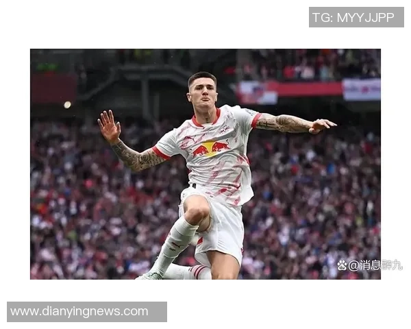 意甲激战曼联狂胜莱比锡6-2全场沸腾赛后分析精彩瞬间回顾