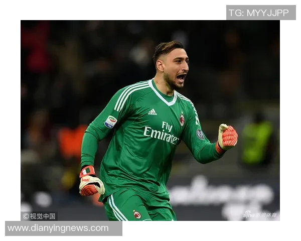 意甲焦点战巴黎圣日耳曼小胜国米帽子戏法引发争议判罚热议 意甲焦点战巴黎圣日耳曼小胜国米帽子戏法引发争议判罚热议