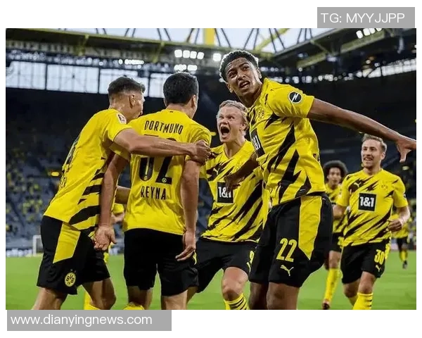 世界杯焦点战多特蒙德与尤文图斯握手言和争议判罚引发全场热议 世界杯焦点战多特蒙德与尤文图斯握手言和争议判罚引发全场热议