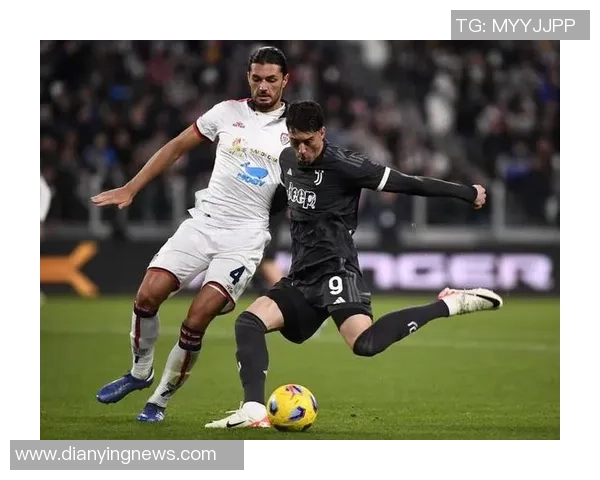 意甲激战：里昂与尤文图斯平局后点球大战引发全场热潮战术分析揭秘