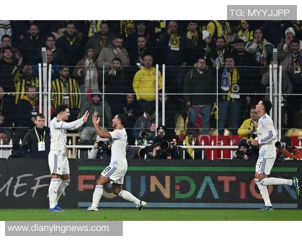 欧冠激战:皇马凭补时绝杀力克那不勒斯战术解析与精彩瞬间回顾 欧冠激战:皇马凭补时绝杀力克那不勒斯战术解析与精彩瞬间回顾