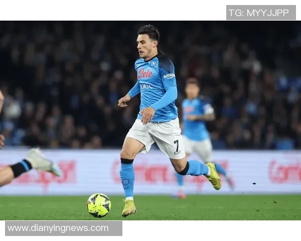 德甲激战AC米兰逆转那不勒斯争议判罚引发全场热议 德甲激战AC米兰逆转那不勒斯争议判罚引发全场热议