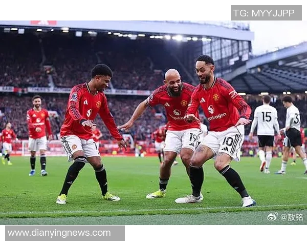 热刺逆转曼联赢得中超焦点战转会传闻再度升温引发关注 热刺逆转曼联赢得中超焦点战转会传闻再度升温引发关注