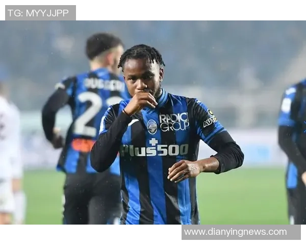 西甲激战尤文图斯与巴黎圣日耳曼平局红牌事件引发全场热议